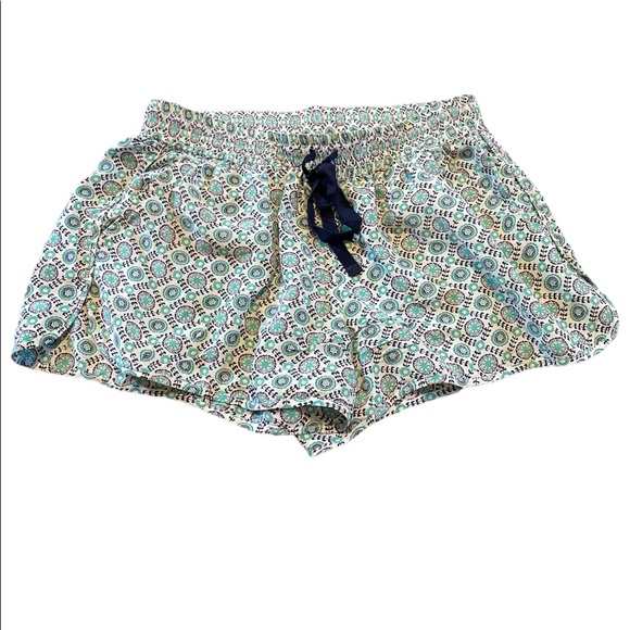 Joie Pants - Joie medium patterned silk shorts